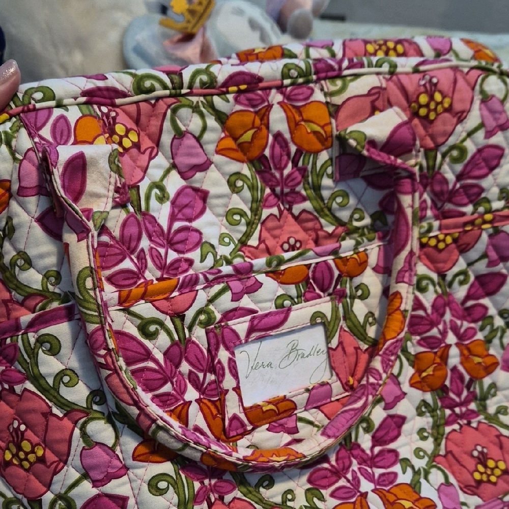 Vera Bradley Floral Pink Quilted Weekender Bag - Picture 4 of 8